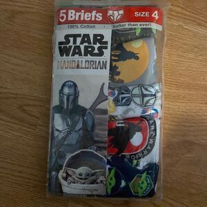 Boys Star Wars Mandalorian Briefs Size 4 – 5 Pairs Grogu Baby Yoda Underwear